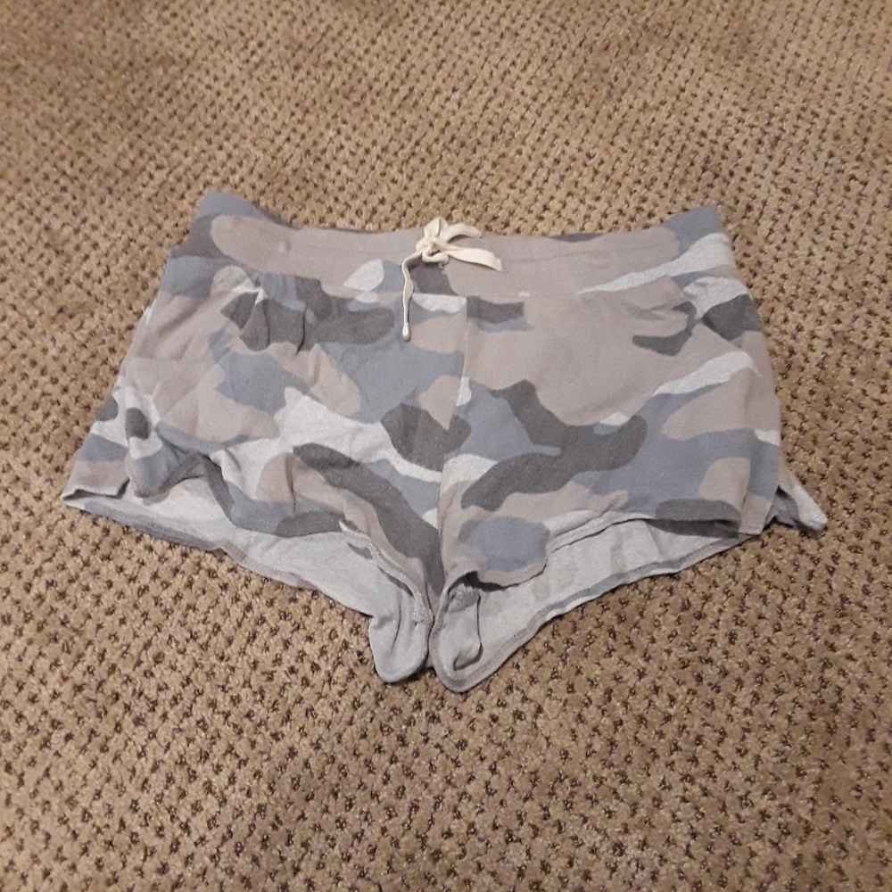 Express "one eleven" lounge shorts
